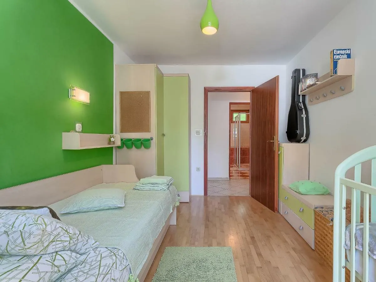 Holiday Home Corina By Interhome Šišan 0*,